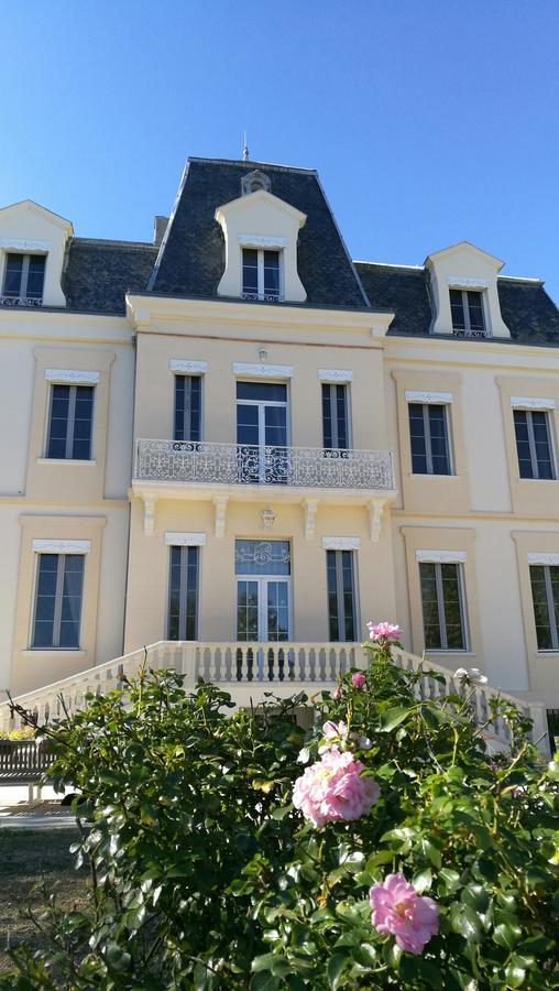 Chateau Peyrot Hotel Orgueil Exterior photo